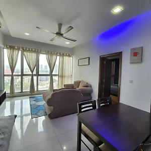 Regalia Klcc Apartment